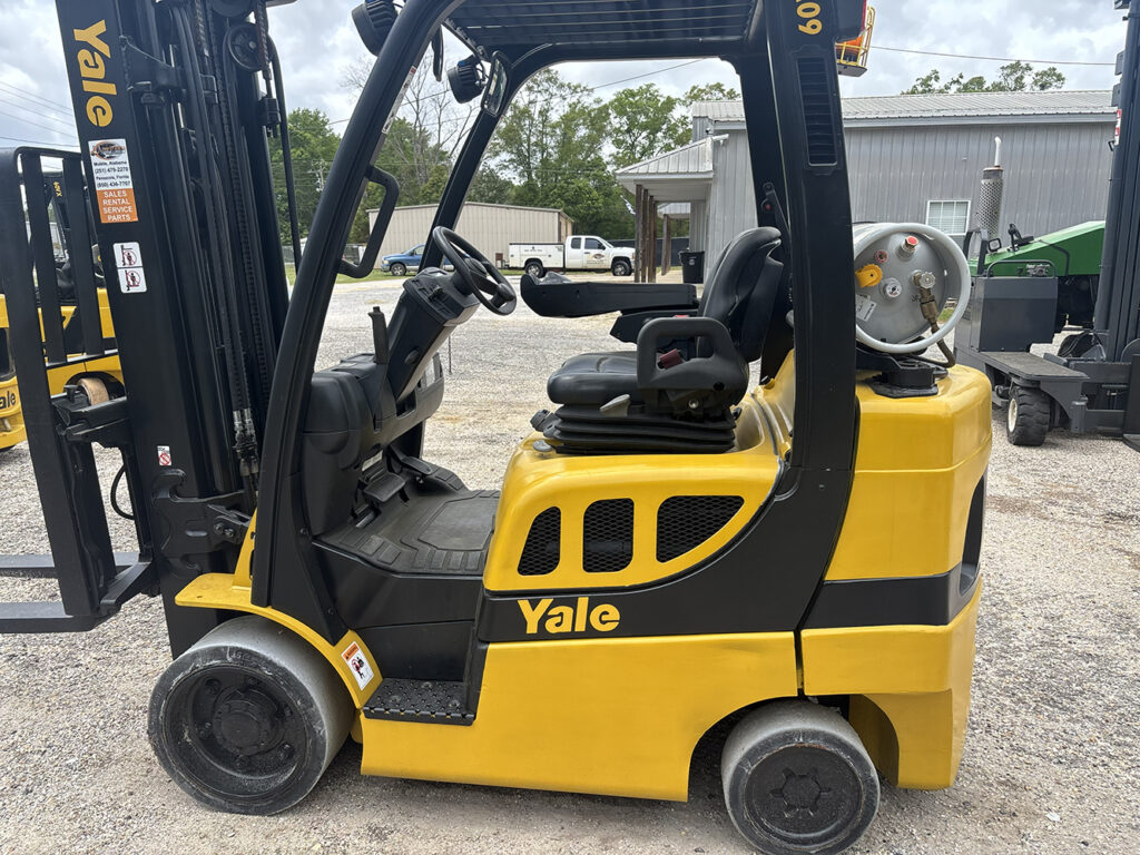 2017 Yale 6000 LB – 11,000